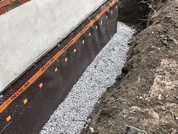 drain-francais-exterieur-membrane-de-fondation